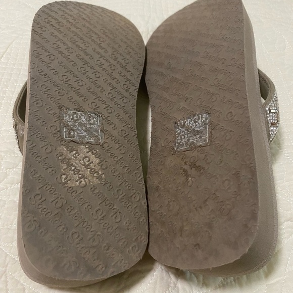 Skechers Women's Brown Sandals with Rhinestone Accents - Picture 4 of 6
